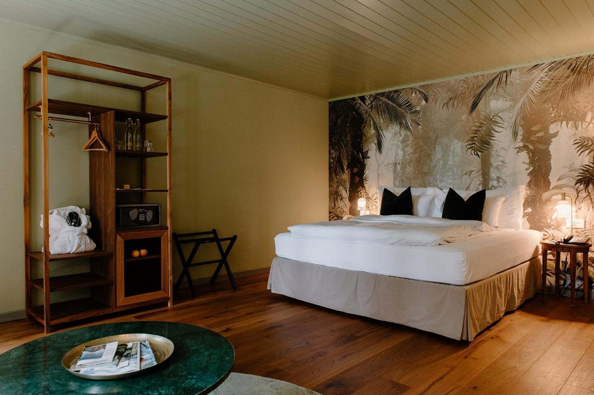 Hotel Schloss Huenigen Konolfingen Ngoại thất bức ảnh