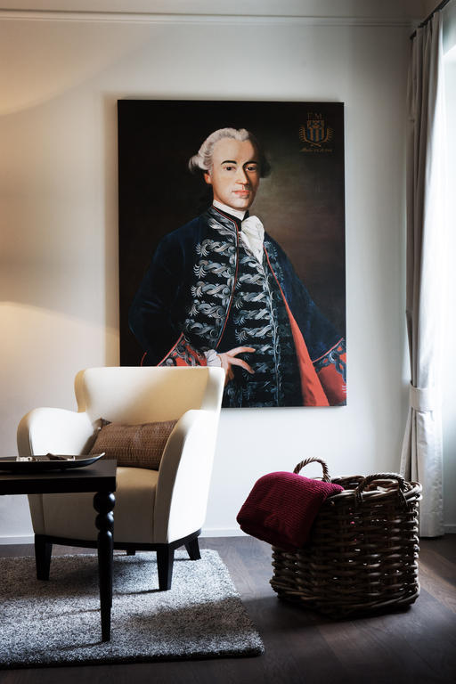 Hotel Schloss Huenigen Konolfingen Ngoại thất bức ảnh